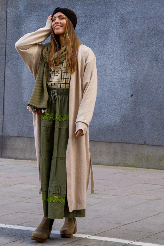 Cardigan beige Lyrissa – Cardigan tricoté confortable pour femme