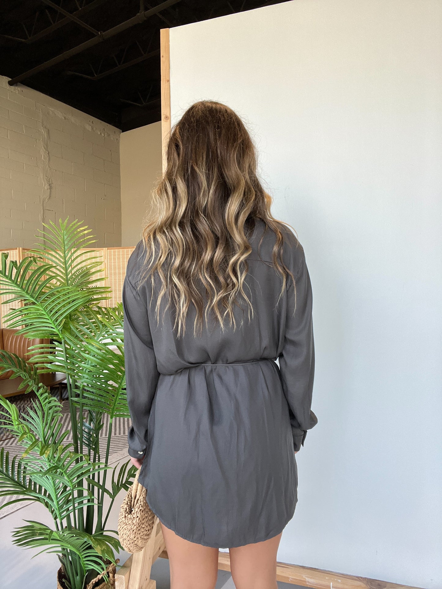 Leona | Summer Dress with Elegant Silhouette