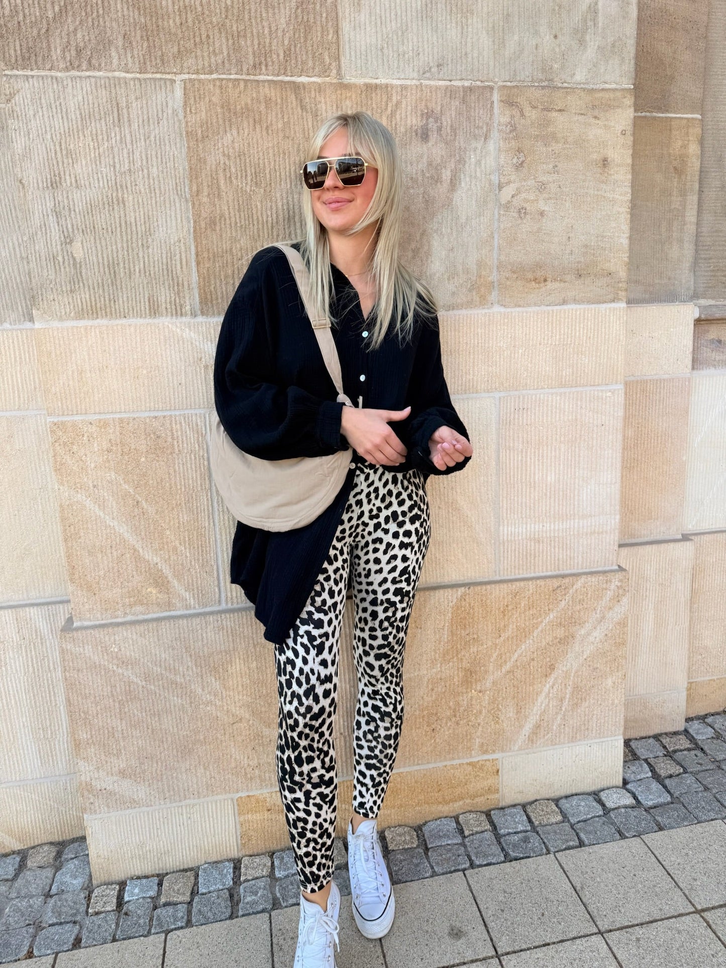 Tindra | Oversized skjortebluse i musselinbomuld