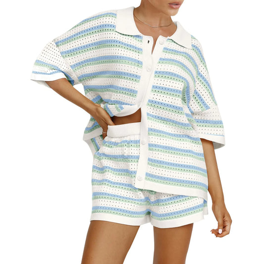 LEONA™ | Ensemble lounge rayé en 2 pièces avec chemise à manches courtes et short ample