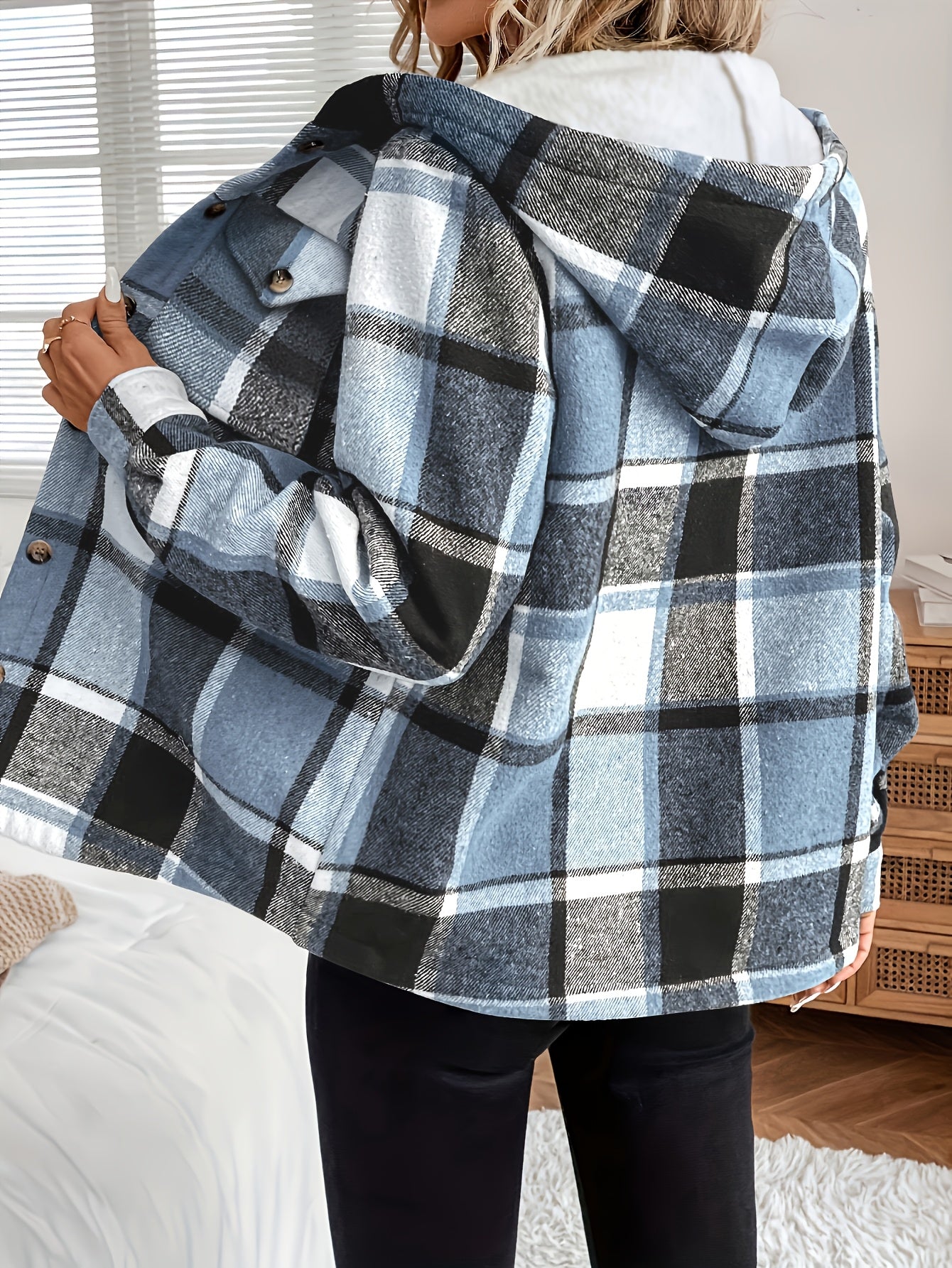 Selena™ | Women's jacket with hood & fleece lining
