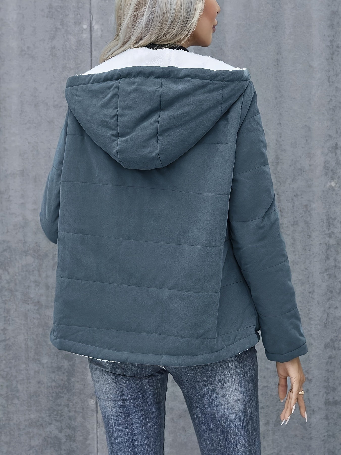 Liora™ | Lightweight Winter Jacket with Hood & Faux Fur for Women