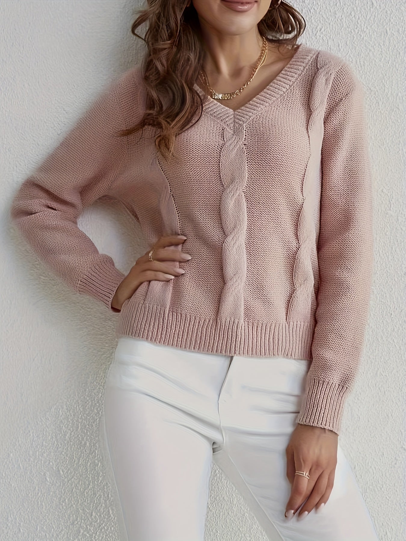 Svea V-neck Sweater – Classic Knitted Women's Sweater