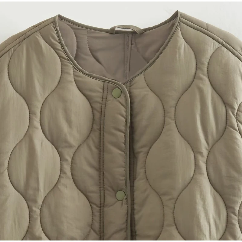 Moa Dam Puffer Jacket – Round Neck Buttoned Outer Jacket
