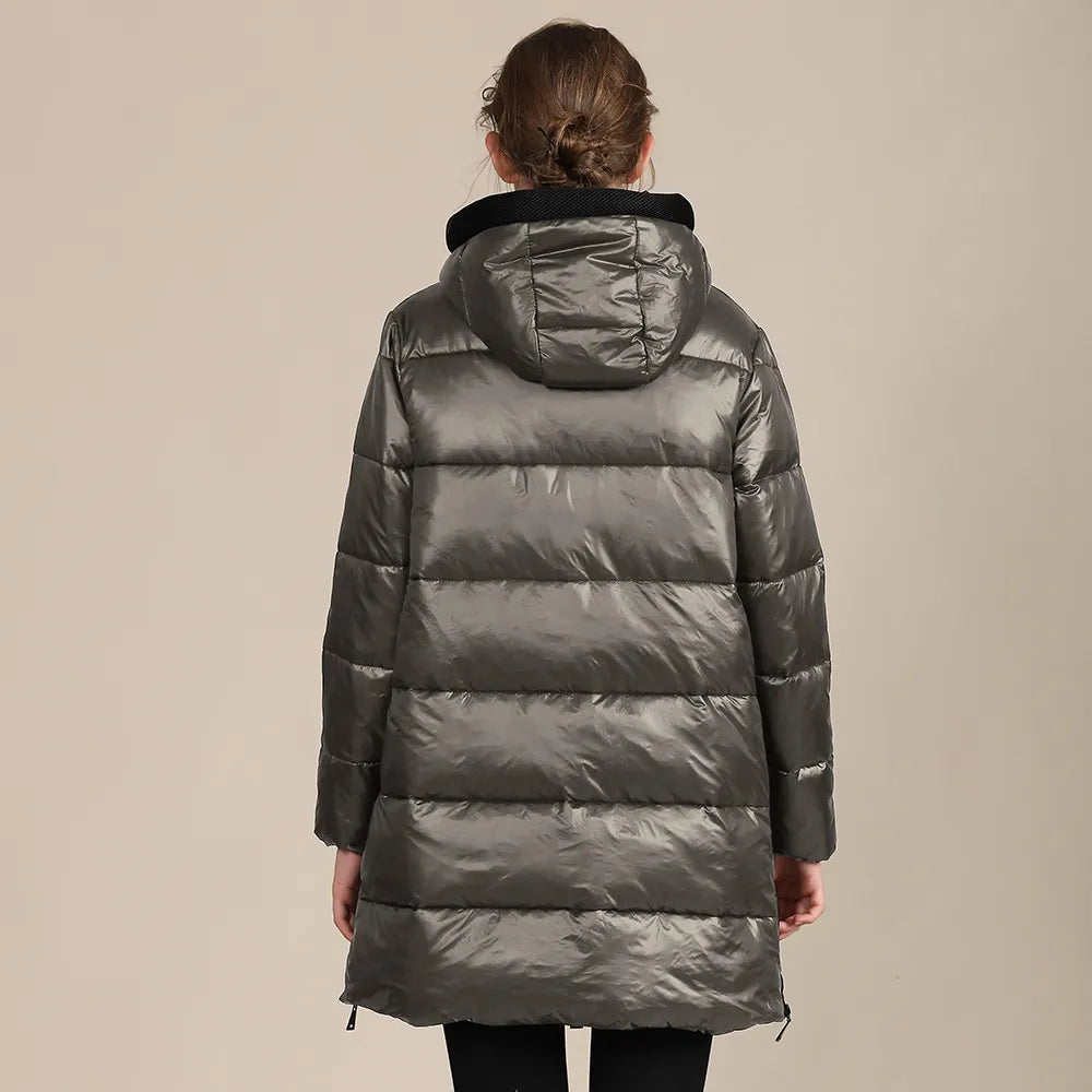Soléya Dam Puffer Jacket with Hood – Winter Outerwear in Shiny Nylon