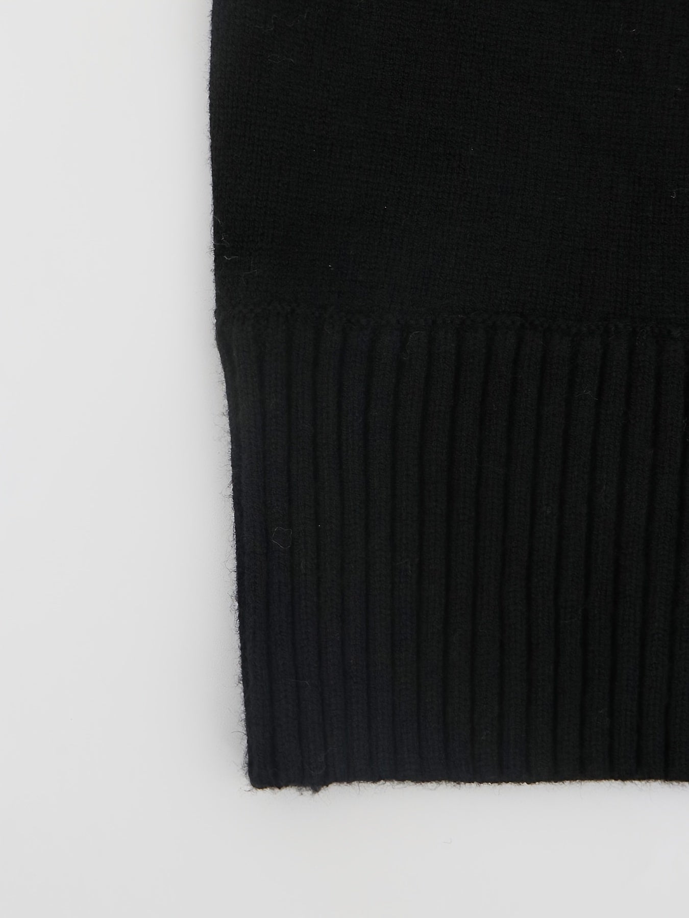 Lushé Dame Strikketrøje – Elegant Frontsnit