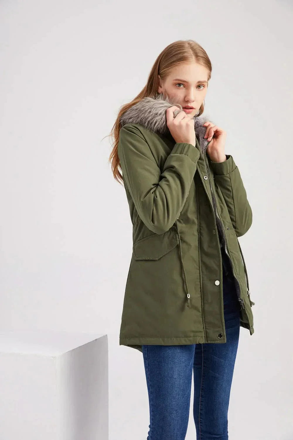 Dam Parkas Jacket Windproof & Water-Repellent – Adjustable Fit with Detachable Faux Fur Hood