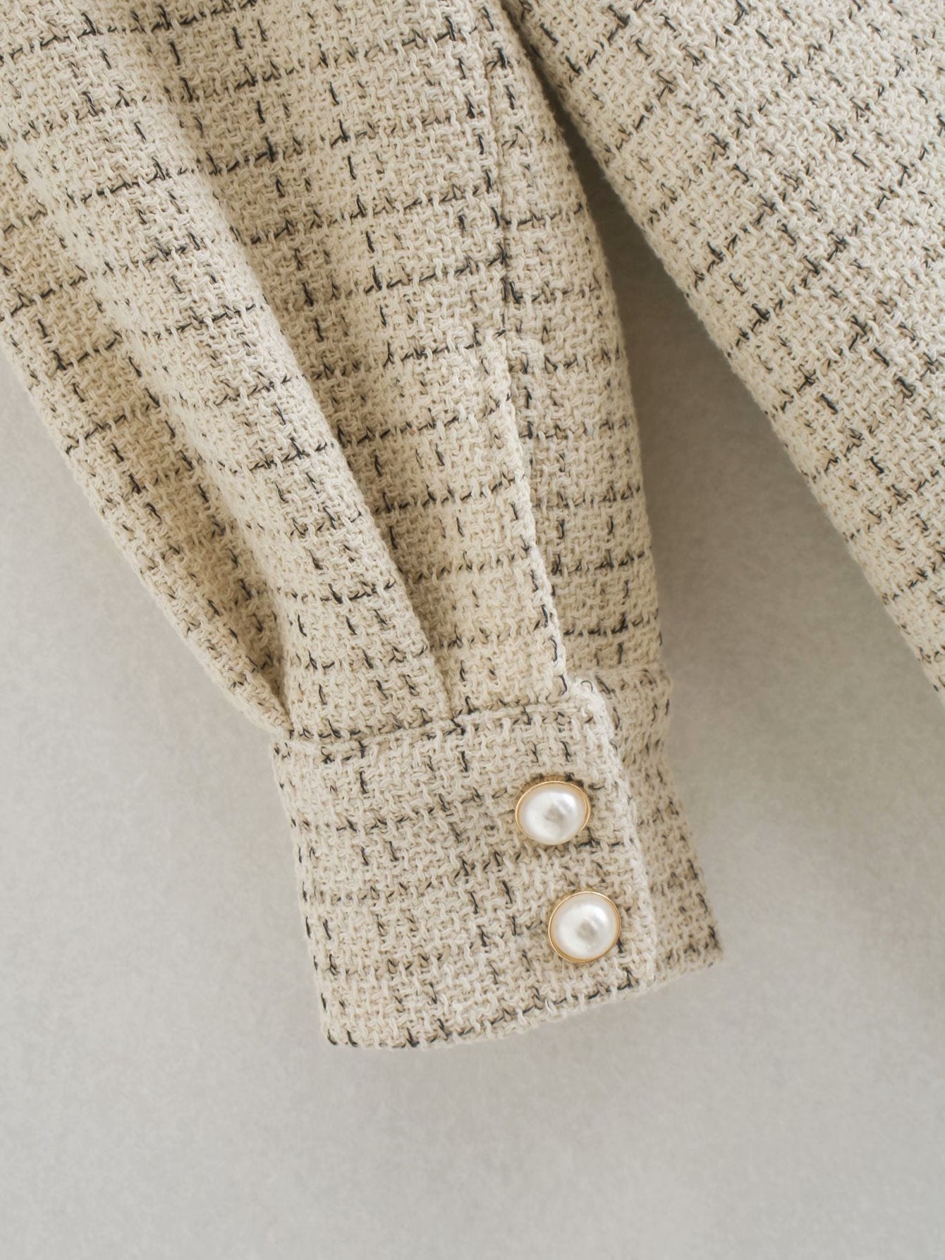 Célestea Chic Kappa with Pearl Buttons – Stylish Women's Outerwear