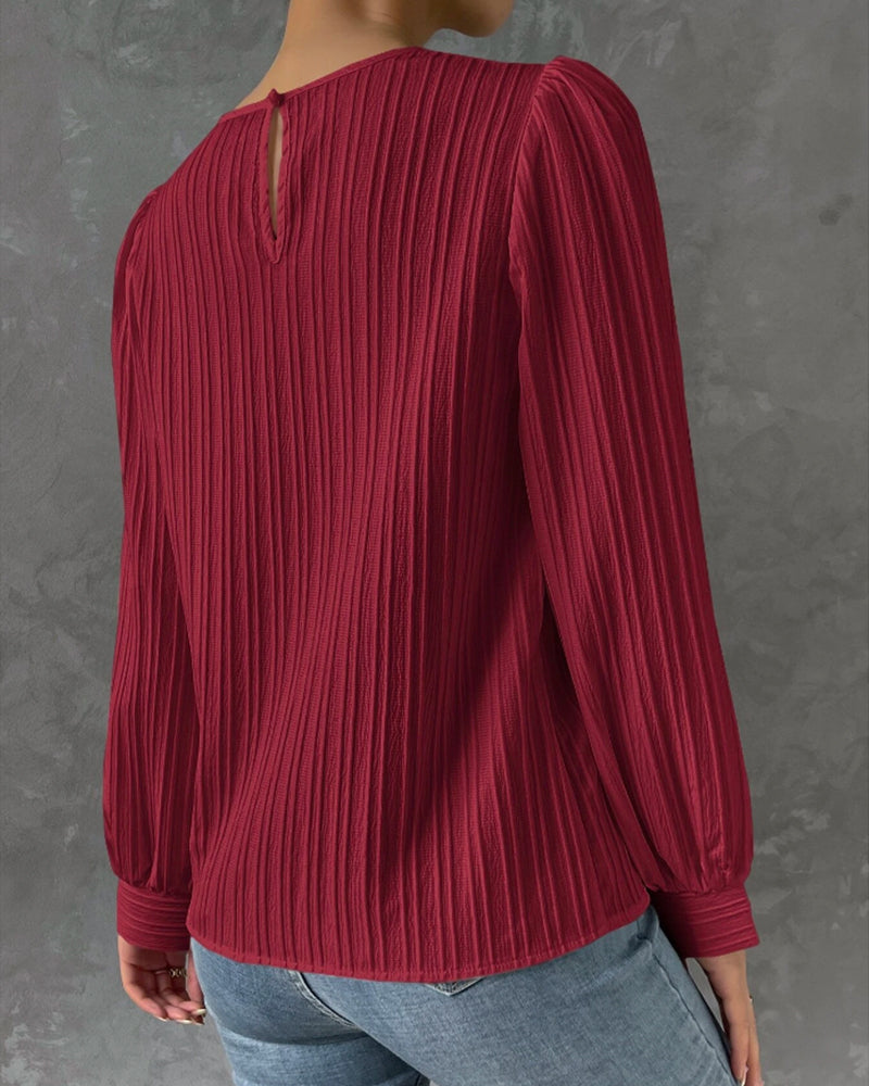 NOVA | Elegant blouse with lantern sleeves