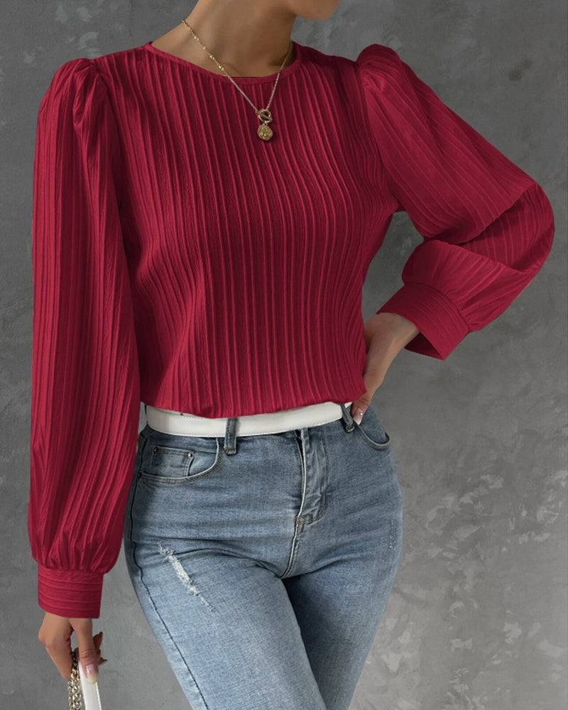 NOVA | Elegant blouse with lantern sleeves