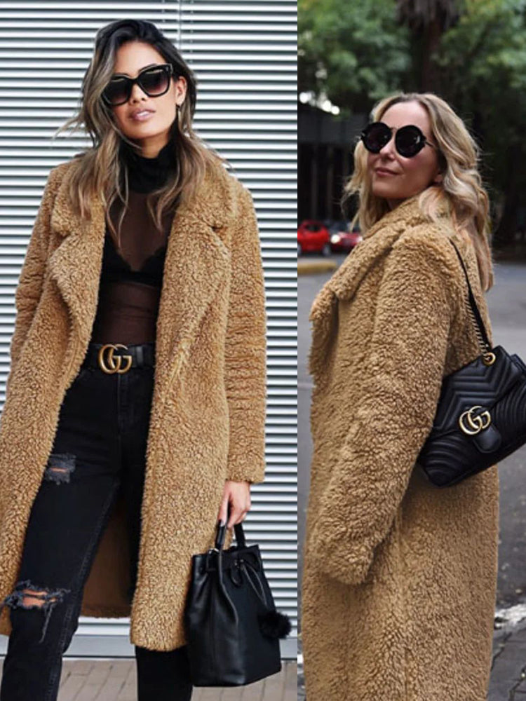 Elowé – Dam Long Jacket in Synthetic Fur – Soft Plush and Elegant Outer Jacket