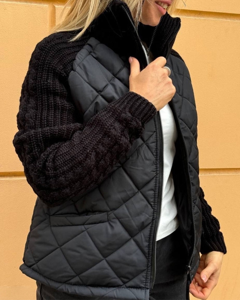Avoria Solid Color Jacket with Zipper and High Collar – Stylish Women's Outerwear