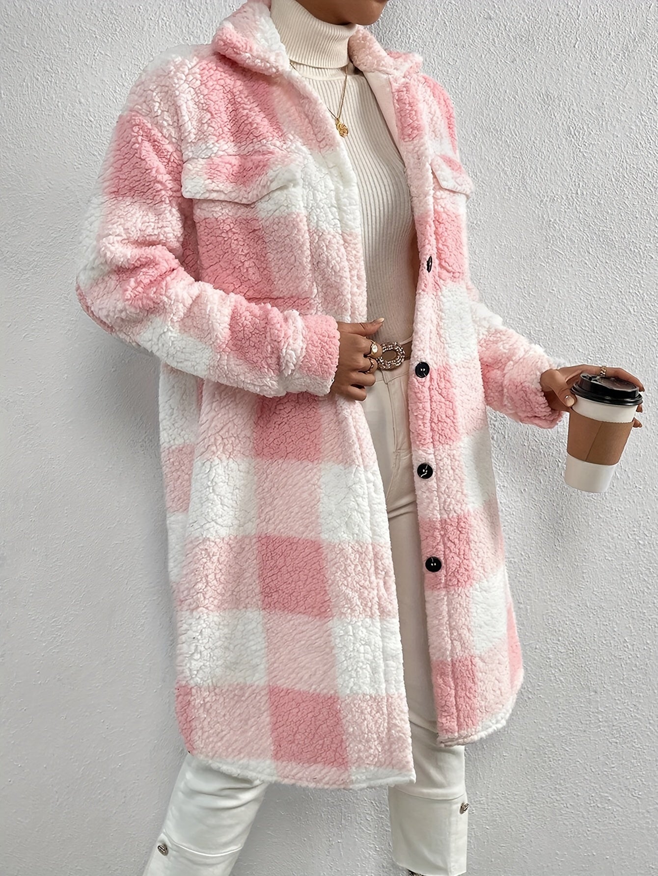Dorotea – Warm Women's Jacket in Teddy with Classic Checkered Pattern