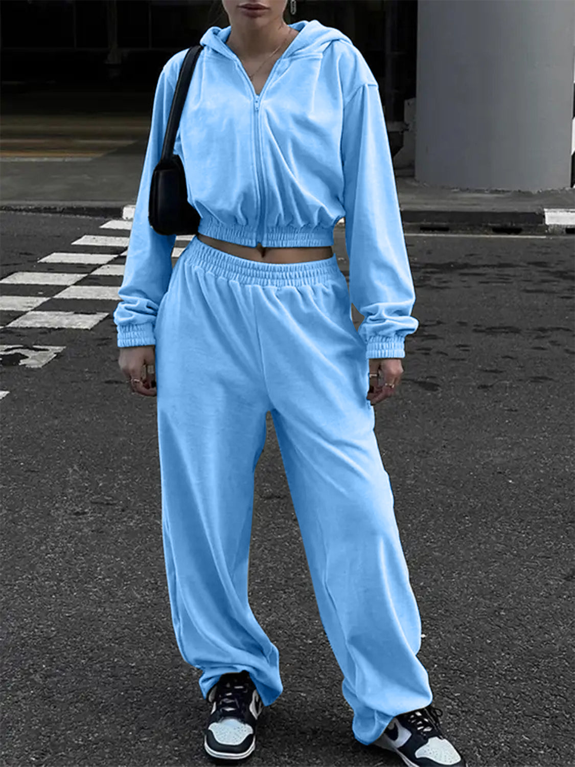 Elskea – Dam Croppad Hoodie & Lounge-Set