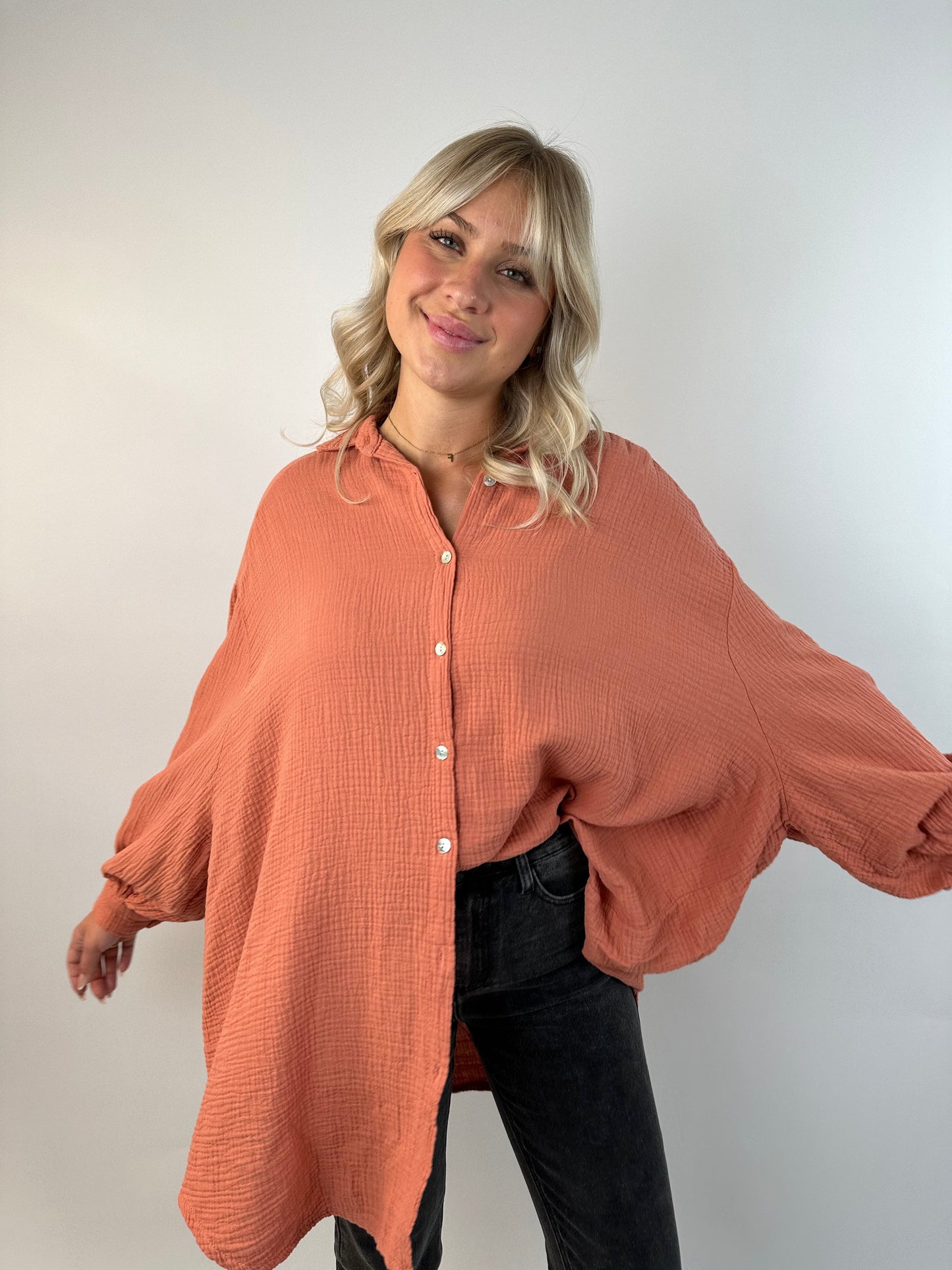 Tindra | Oversized Shirt Blouse in Muslin Cotton
