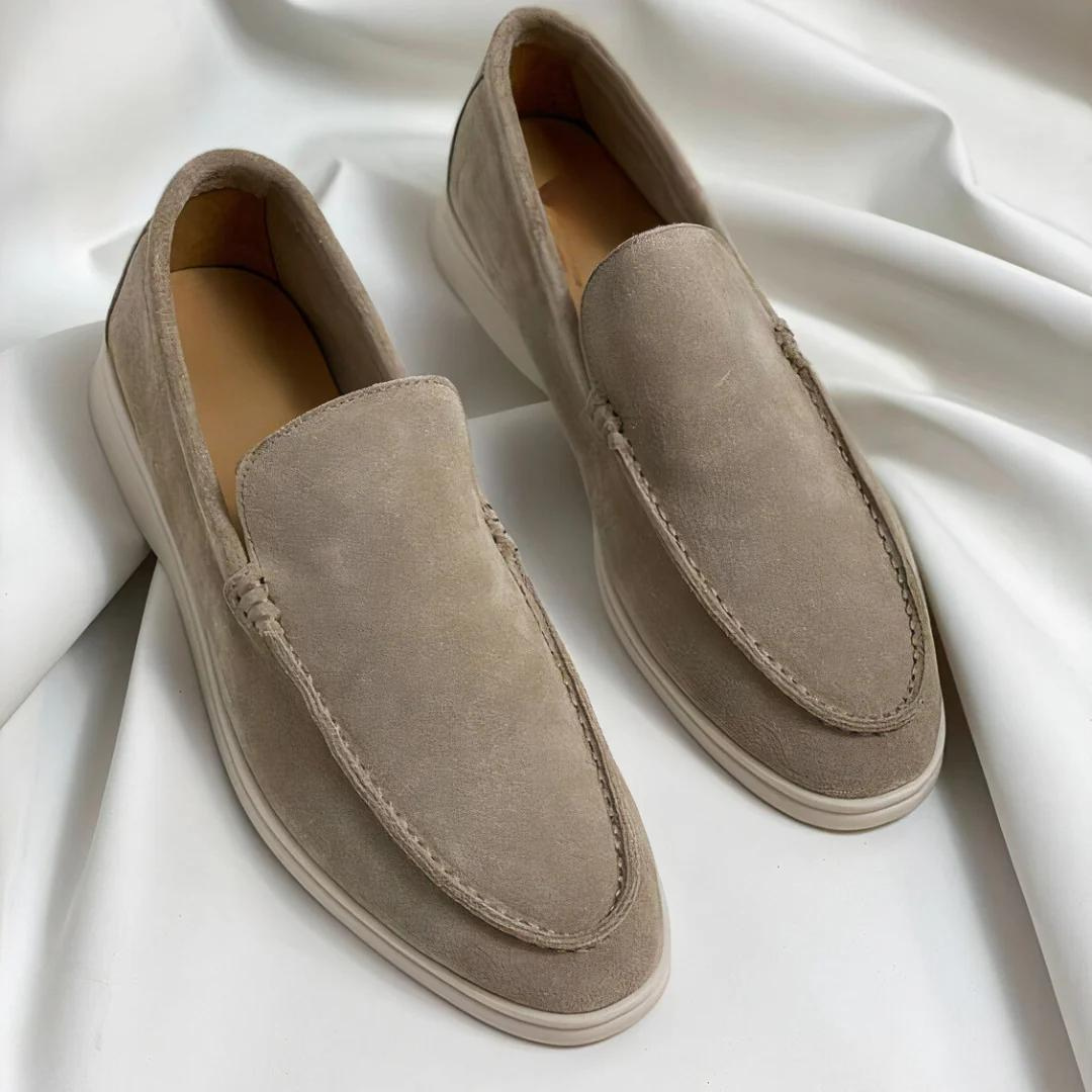 Alarik | Stilrena Loafers i Äkta Mocka