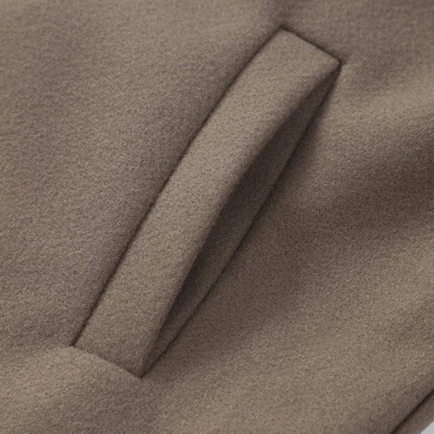 Vilhelmina | Elegant Single-Breasted Women's Coat with Light Padding