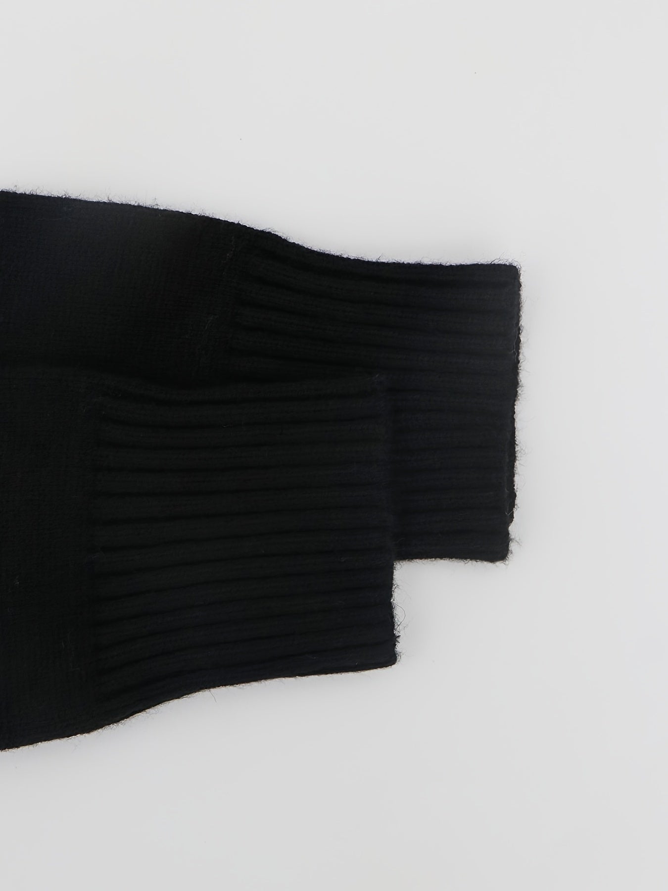 Lushé Dame Strikketrøje – Elegant Frontsnit