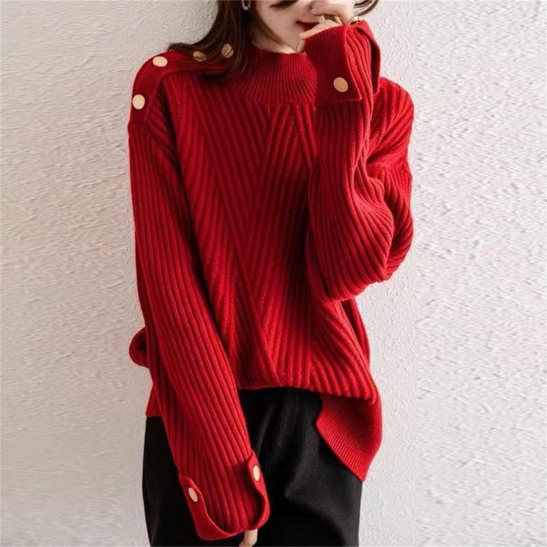 Saphira Knitted High Neck Sweater – Dametrøje med knapdetaljer