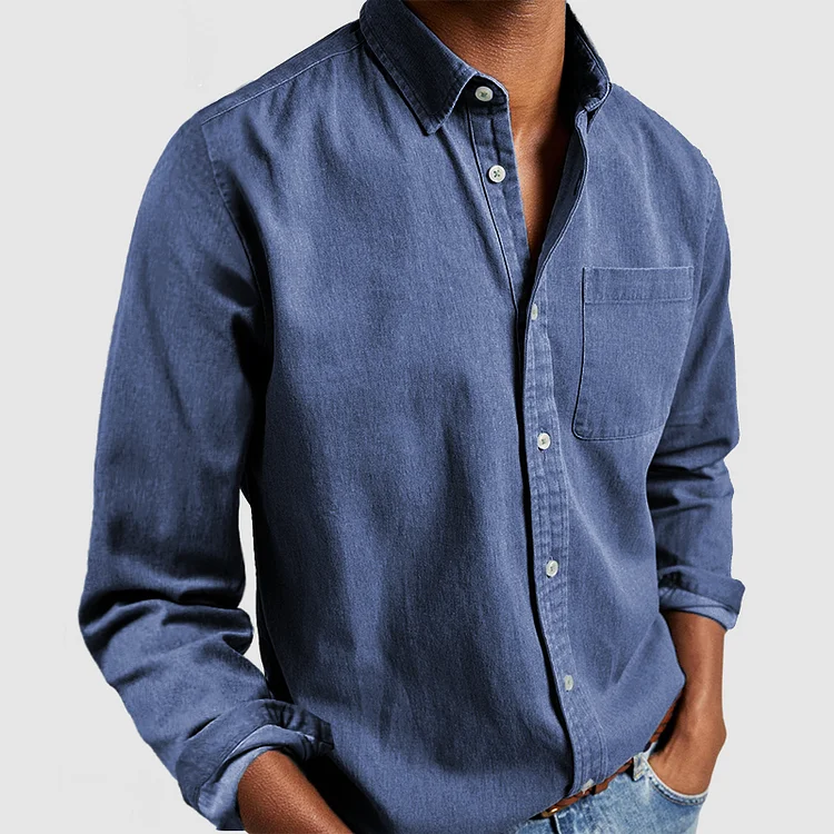 Casual long-sleeved shirt with button closure