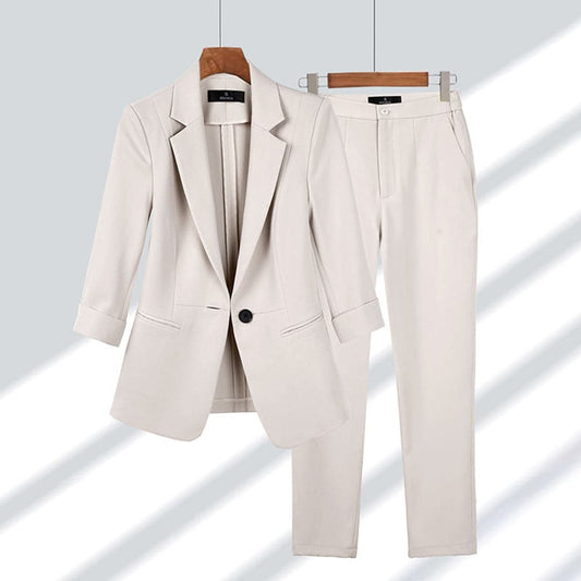 Annelie – Elegant blazer med notch-revers og matchende buksesæt