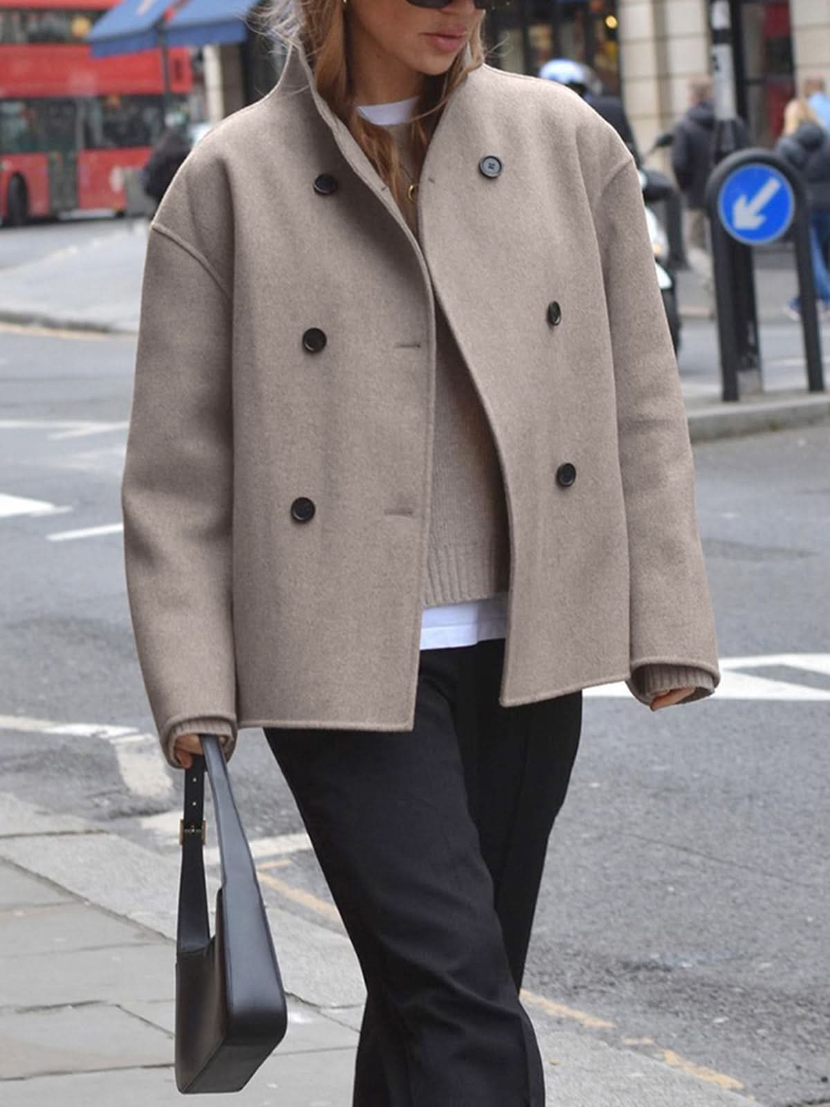 Chic double-breasted coat in wool blend for women with high collar