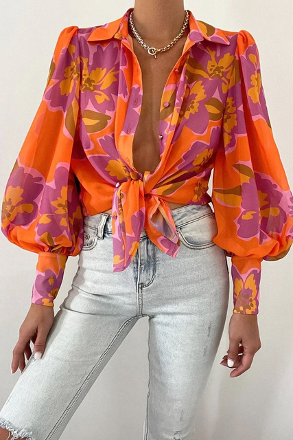 Julina | Patterned long-sleeved blouse with buttons at the front and cuffs