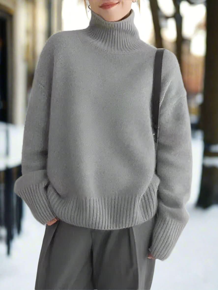 Ebba – Knitted thick turtleneck sweater for women in wool blend
