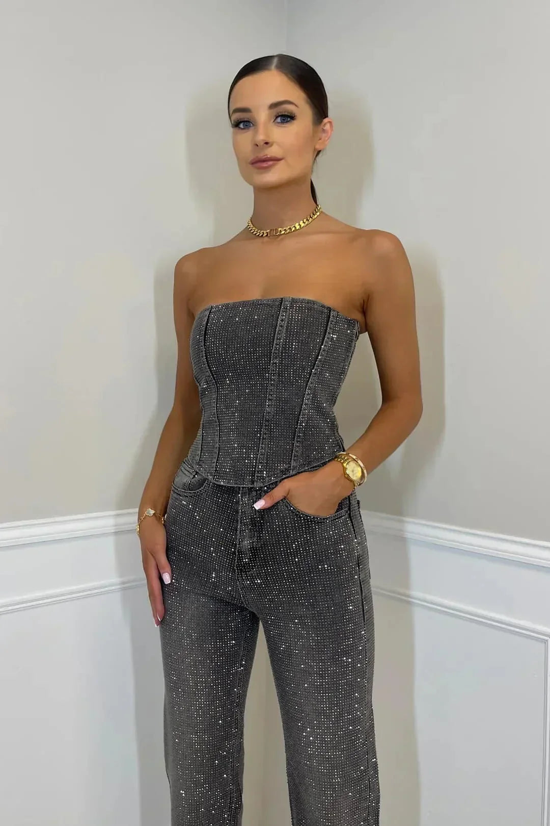 Leona | Elegant Axelbandslös Jumpsuit