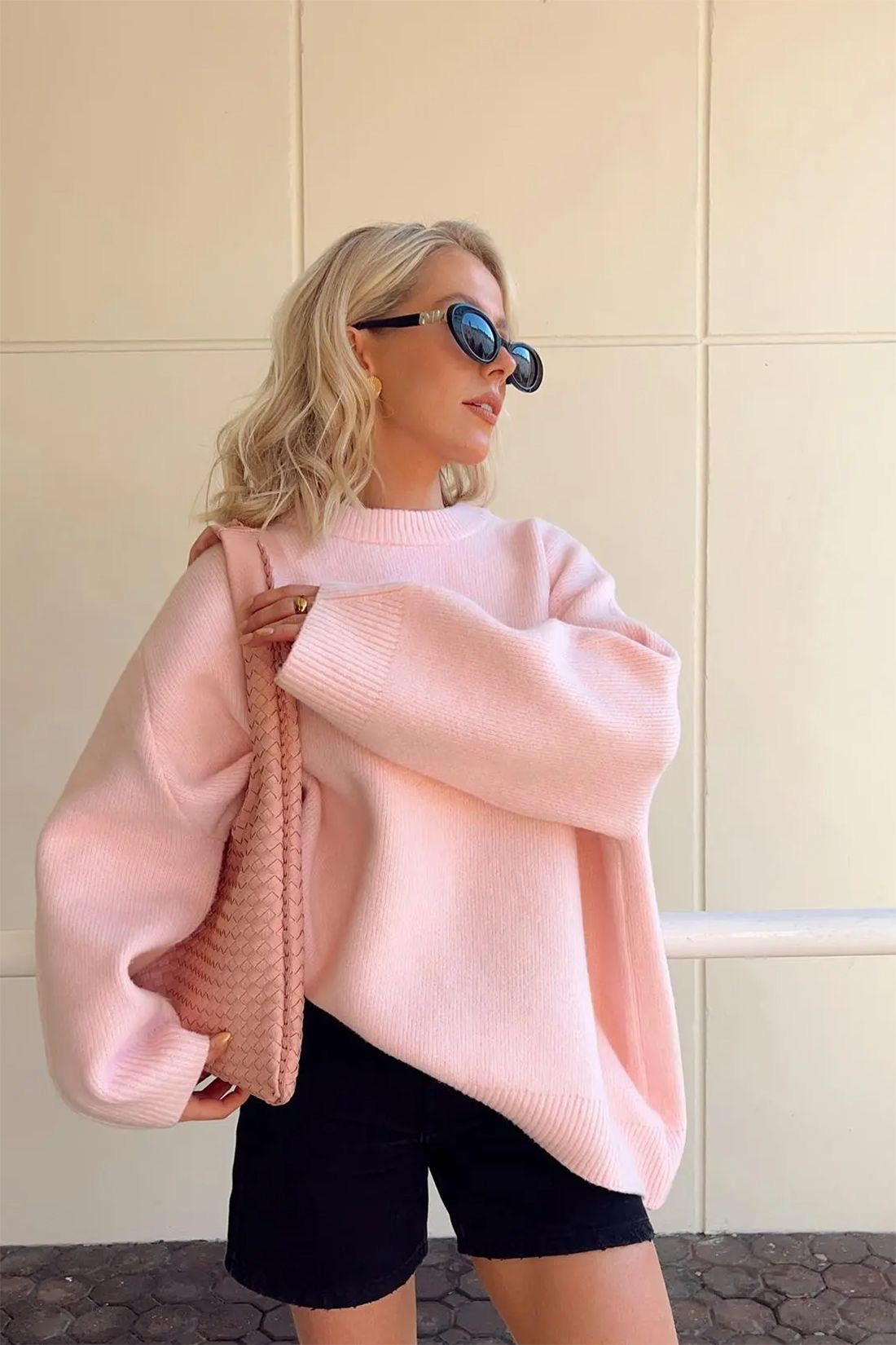 Vilhelmina Oversized Tröja – Mjuk Stickad Casual Damtröja