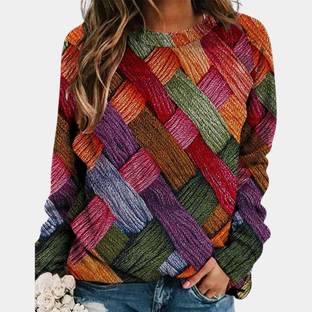 Knitted women's sweater – long-sleeved loose fit with round neck