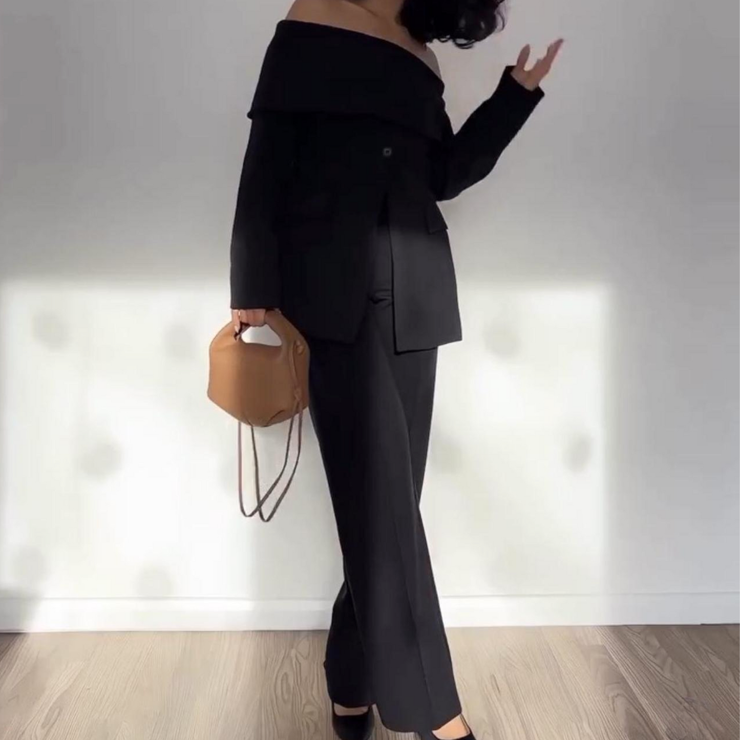 Celinne Couture Sæt | Tidløs Stil med Mønstret Karakter