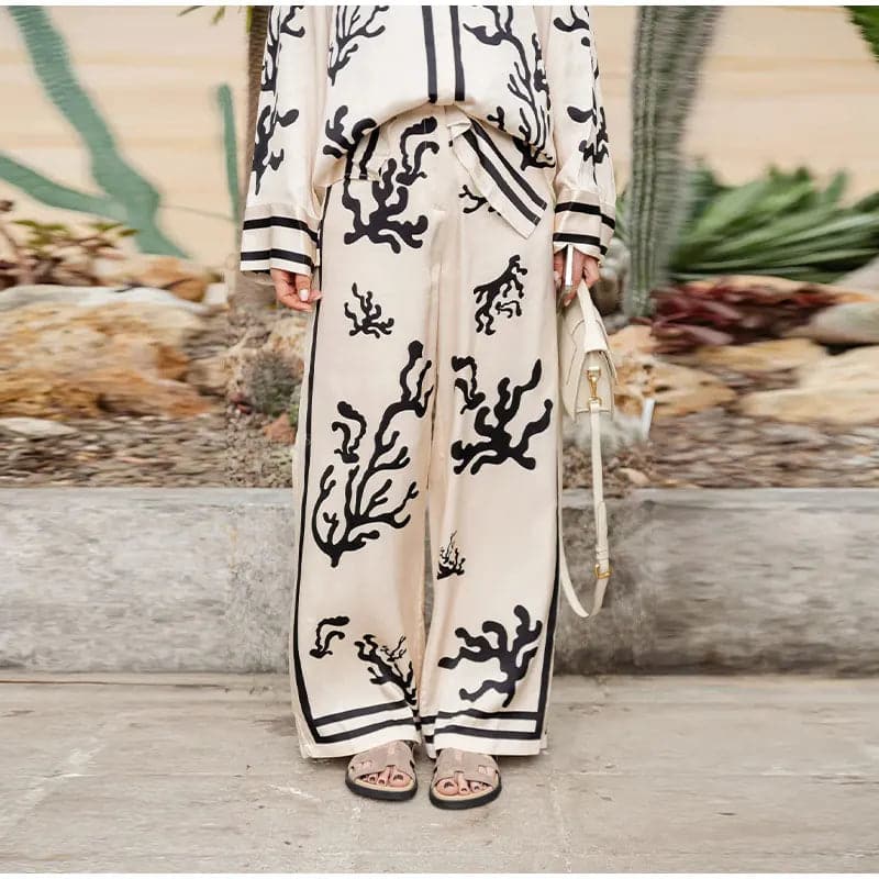 SOFIA™ | Two-piece Set with Patterned Shirt & Wide Pants