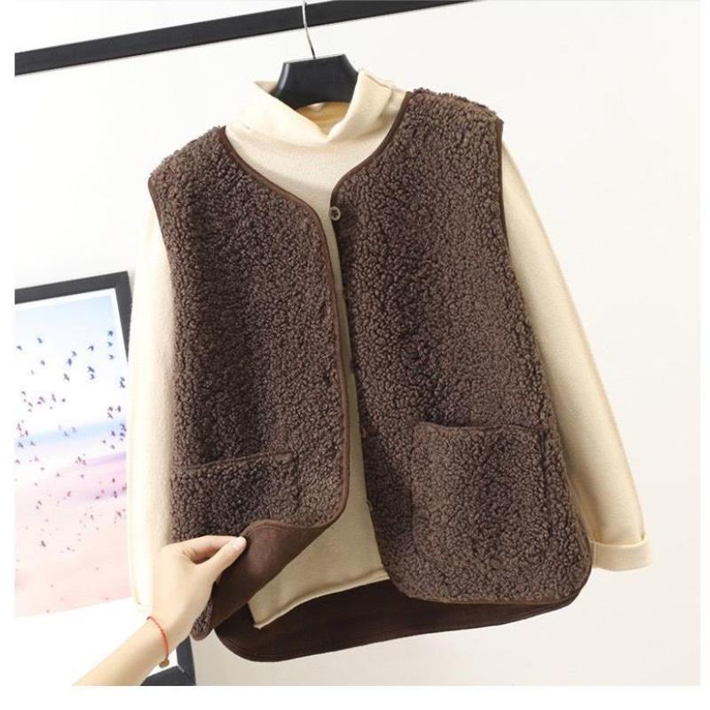 Elvira™ | Lambswool Vest for Women | Cozy Sleeveless Winter Vest