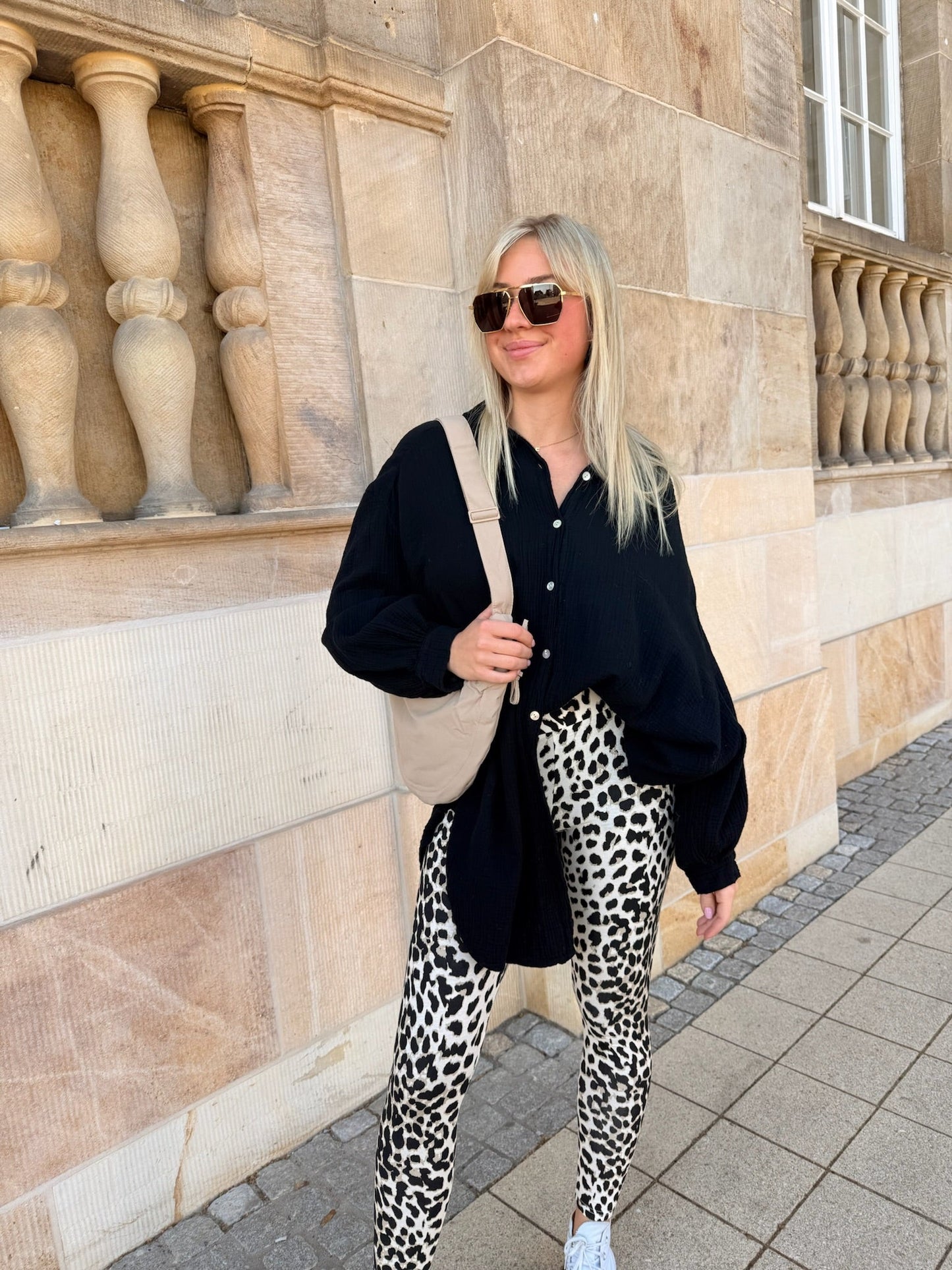 Tindra | Oversized Shirt Blouse in Muslin Cotton