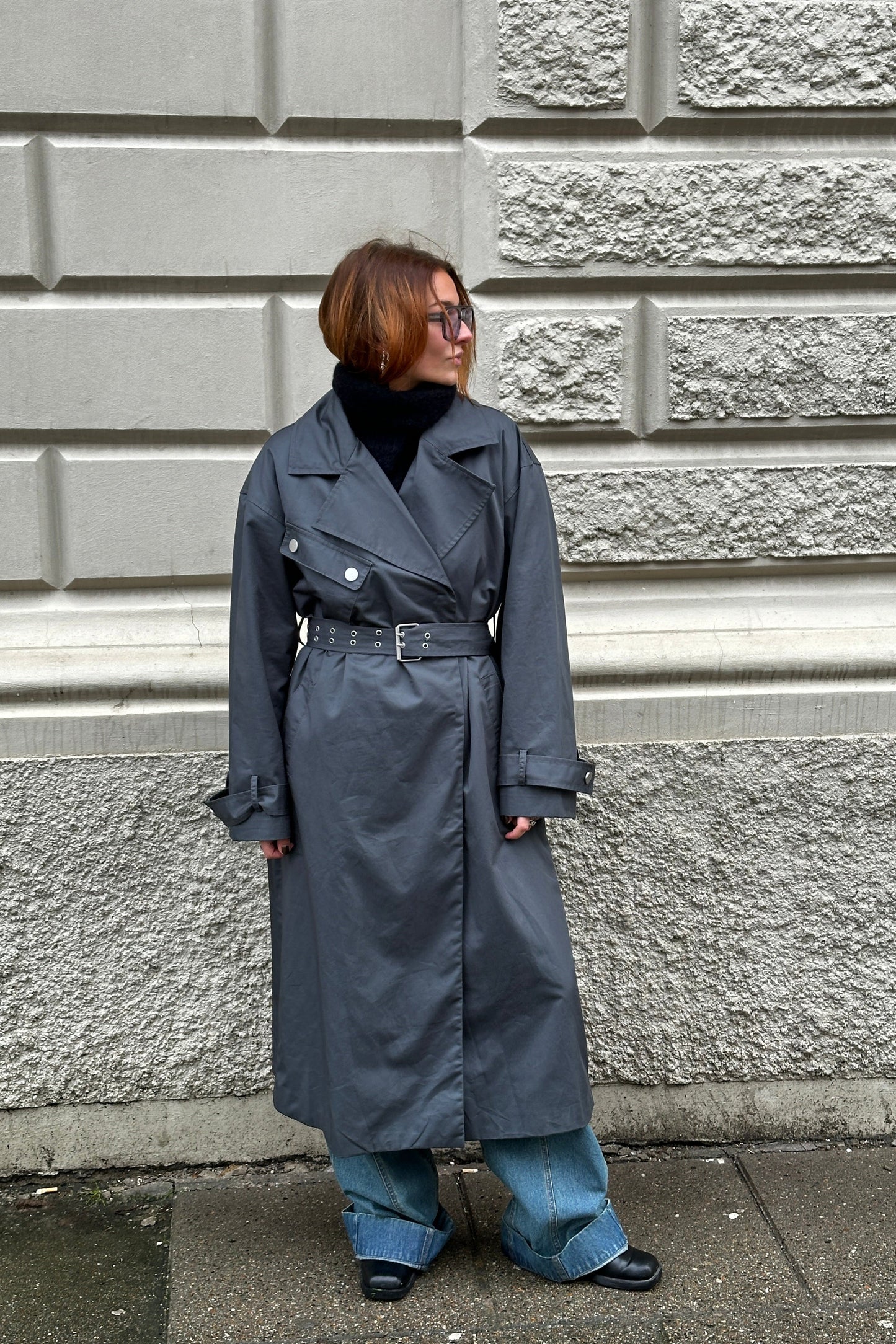 Engla Kappa Asphalt Grey – Elegant Damkappa för Vintern