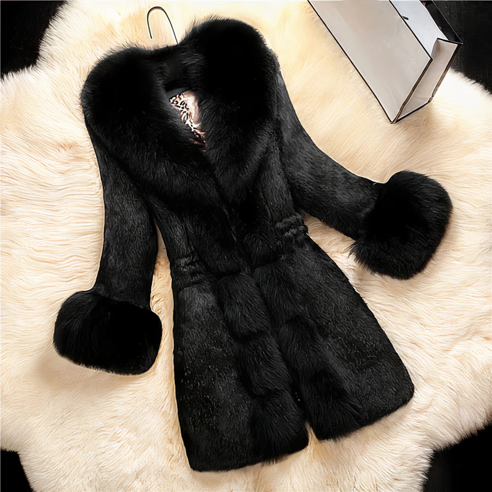 Aurélia – Dam Medium-length Coat in Synthetic Fur with Elegant Design