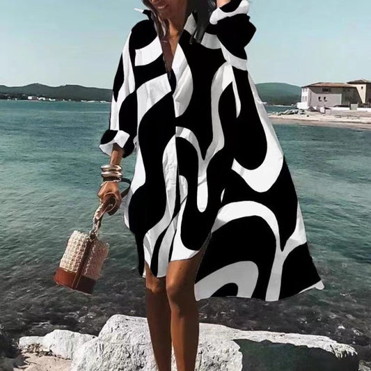 Elisa | Long-sleeved Dress with V-neckline and Abstract Pattern