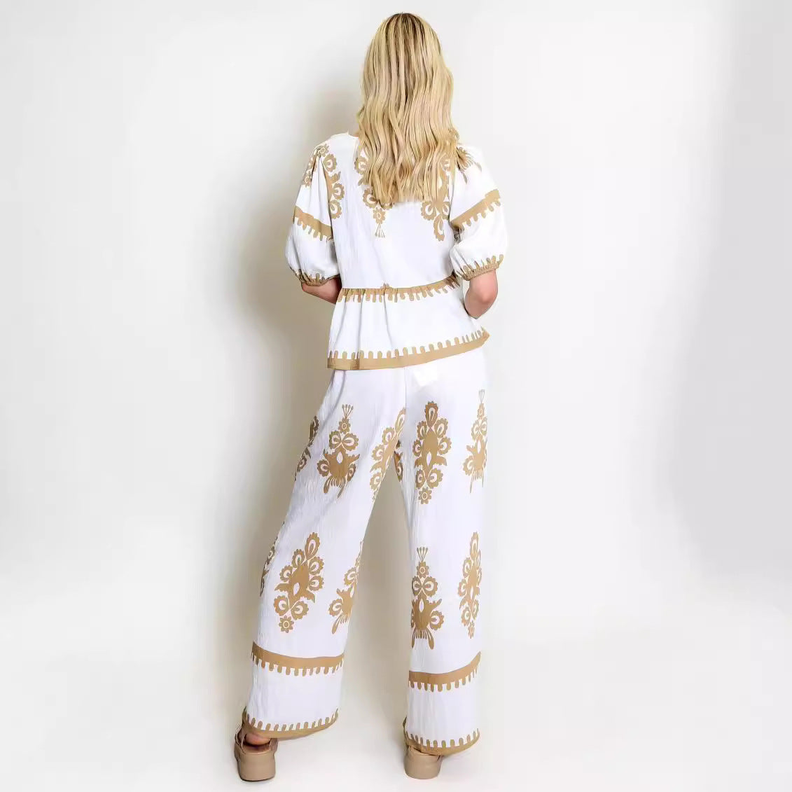 Almira | Two-piece Set with Knot Blouse and Wide Breathable Pants