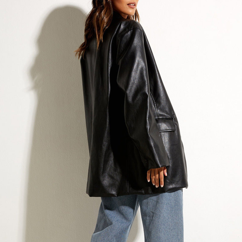 Birgitte – Oversized Blazer in Synthetic Leather with Long-Sleeved Fit