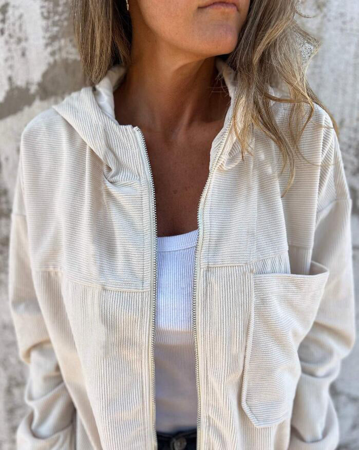 Down jacket with hood – Relaxed fit and soft corduroy ribbing