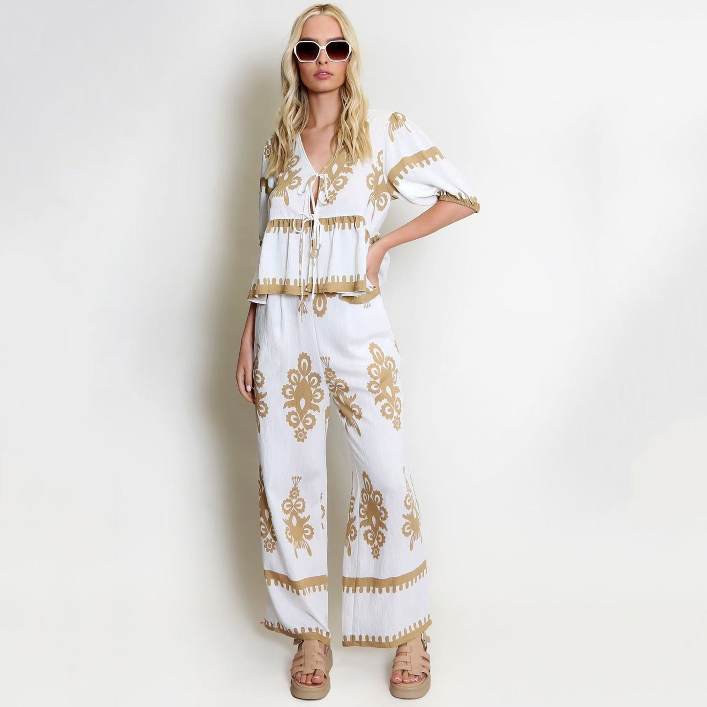 Almira | Two-piece Set with Knot Blouse and Wide Breathable Pants