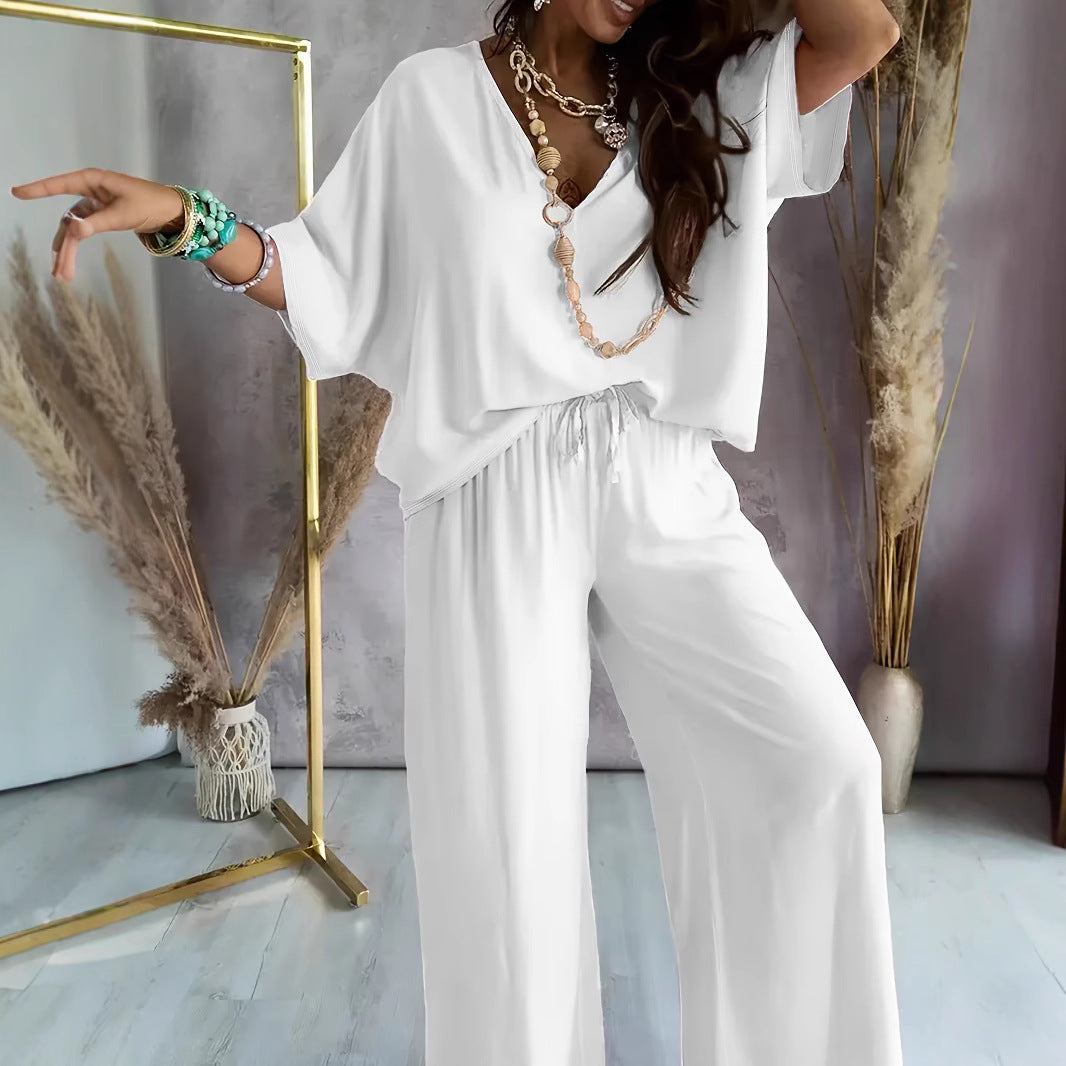 Liora Lounge Set – V-neck Oversize Top & Wide Pants in Soft Cotton
