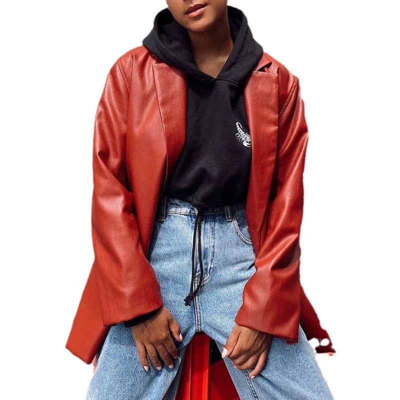 Birgitte – Oversized Blazer in Synthetic Leather with Long-Sleeved Fit
