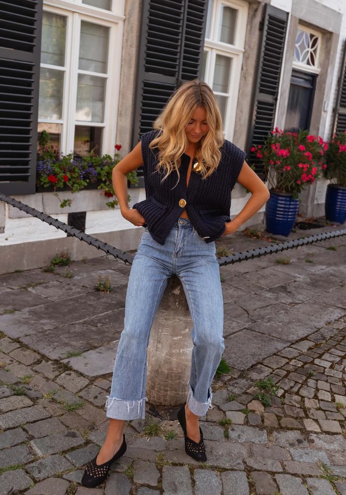 Vesta | Chic Stick Vest in Soft Polyester Mix
