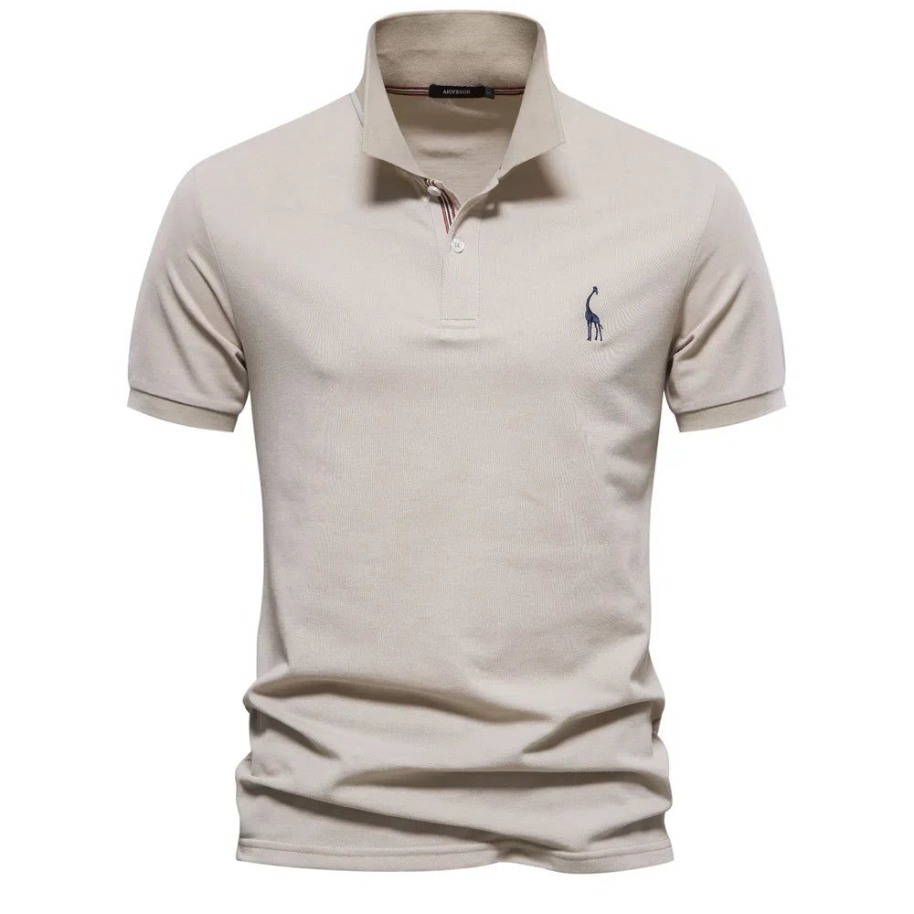 Short-sleeved polo shirt with logo on the chest and buttoning