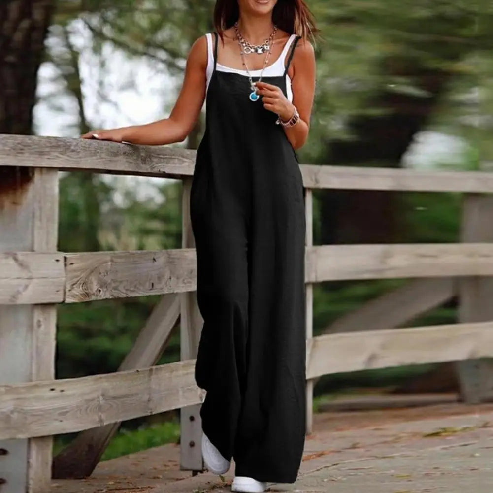 Serena | Sommercooler Jumpsuit med Løs Pasform og Dybt Skridt