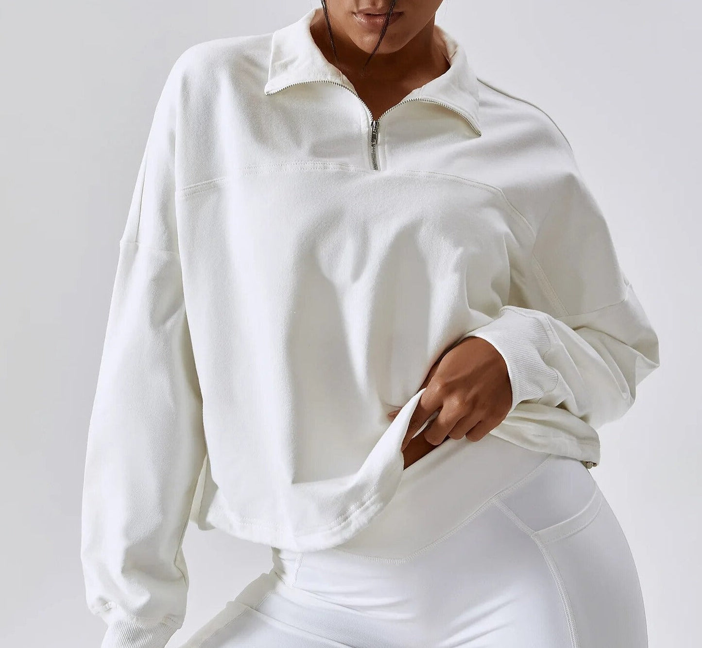 Camellia Sporty Bluse med Justerbar Talje – Behagelig til Hverdagsbrug