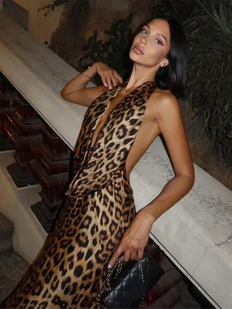 ALTHEA™ | Floor-length Maxi Dress with V-neckline in Premium Polyester