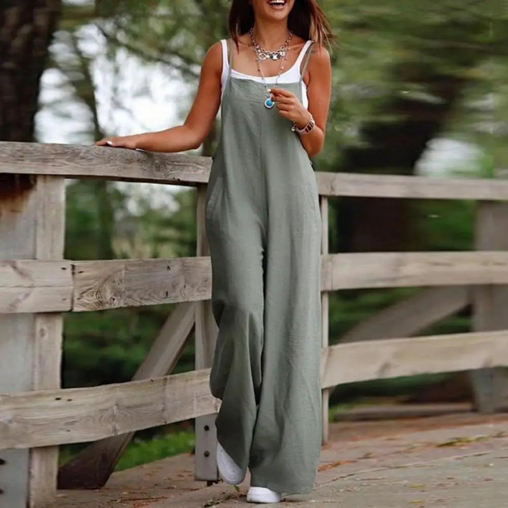 Serena | Sommercooler Jumpsuit med Løs Pasform og Dybt Skridt